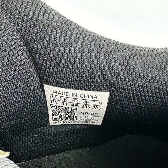 Men Adidas Spiritian 2000 Matte Silver/Silver Metallic/Gray Size 11.5 (ID5411) - Picture 10 of 11